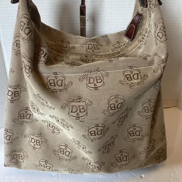 Vintage Dooney and Burke hobo bag. - Picture 4 of 16